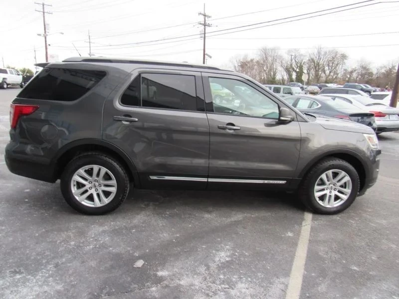 2019 Ford Explorer 5th Gen - Image 11 of 12