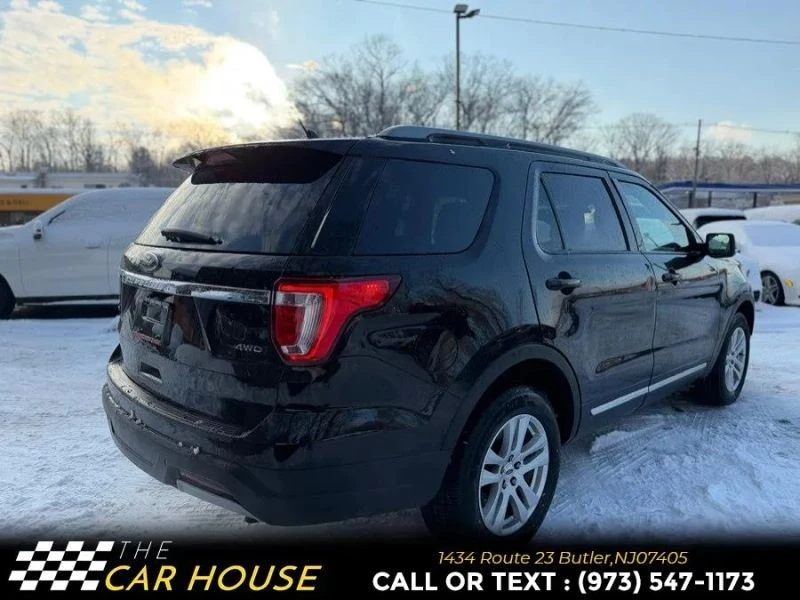 2019 Ford Explorer 5th Gen - Image 9 of 12