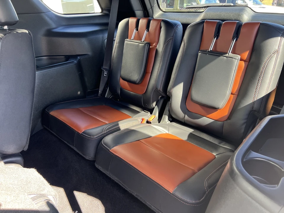 2019 Ford Explorer 5th Gen - Image 11 of 12