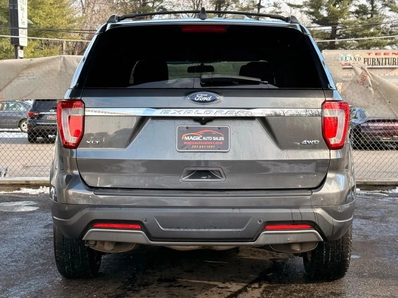 2019 Ford Explorer 5th Gen - Image 10 of 12