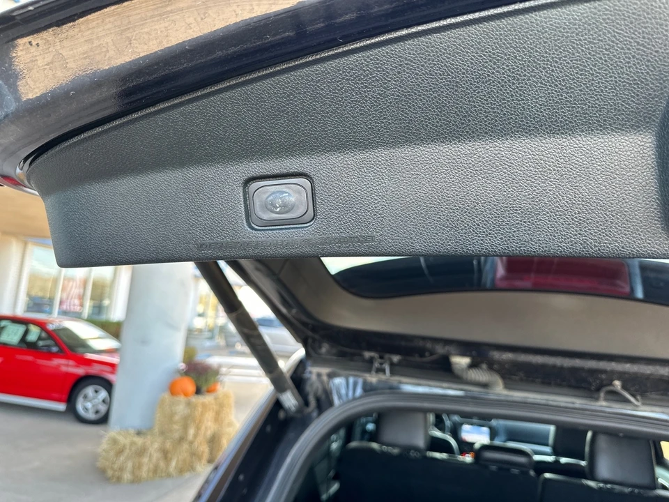 2019 Ford Explorer 5th Gen - Image 16 of 21