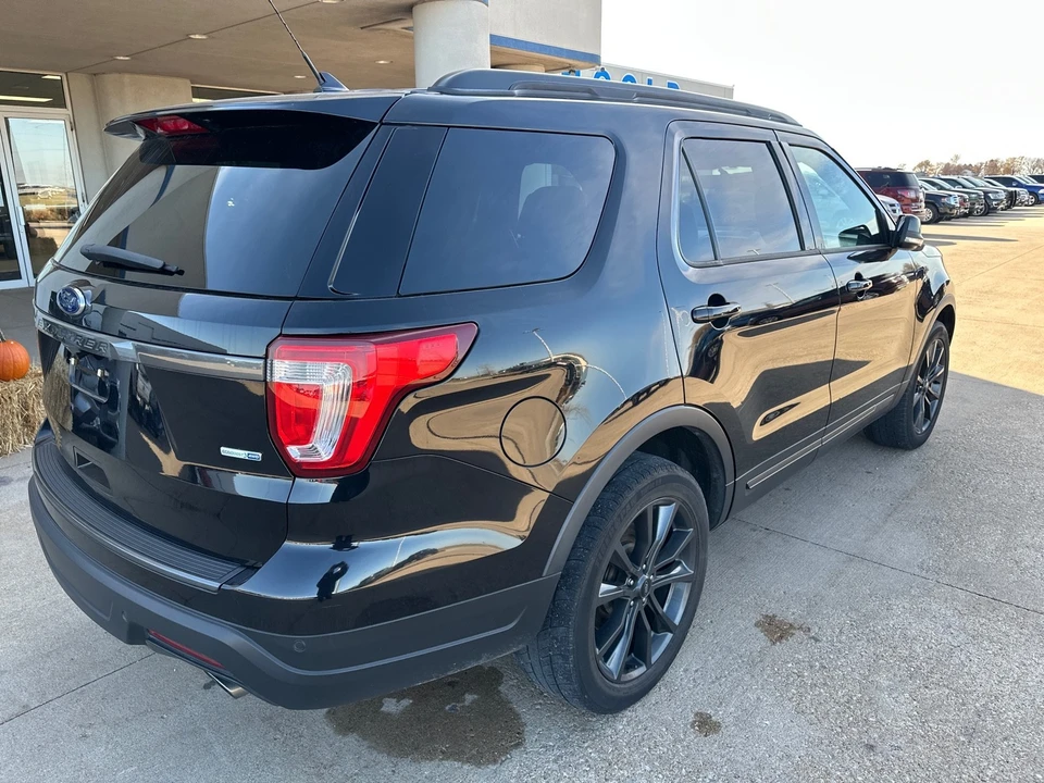 2019 Ford Explorer 5th Gen - Image 3 of 12