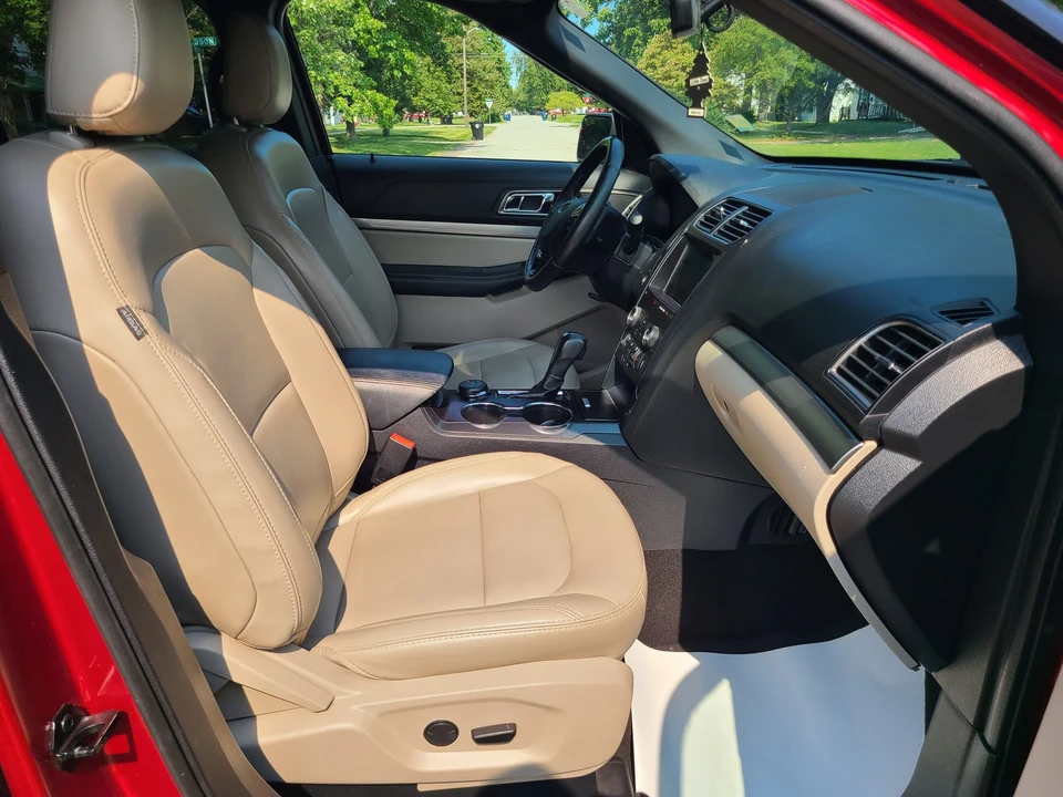 2019 Ford Explorer 5th Gen - Image 16 of 21