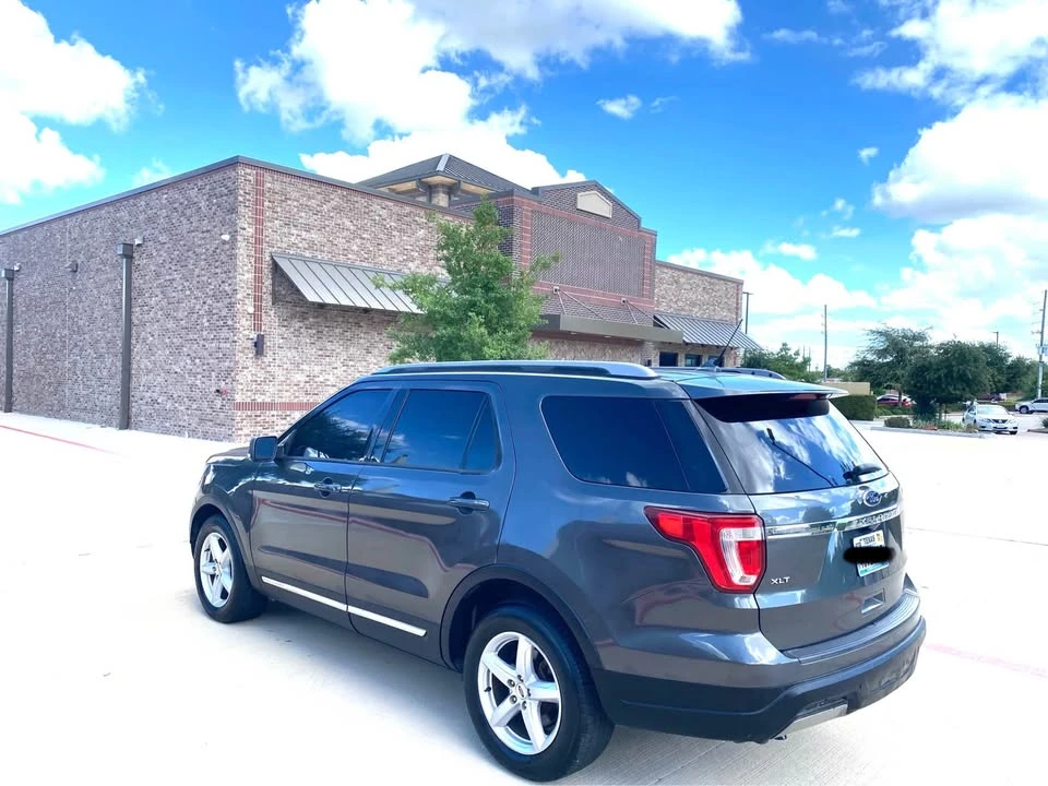 2019 Ford Explorer 5th Gen - Image 5 of 13