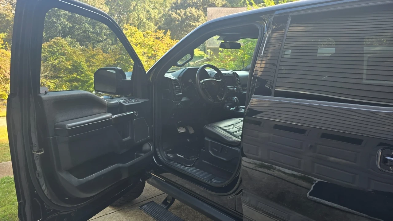 2019 Ford F-150 13th Gen - Image 9 of 21