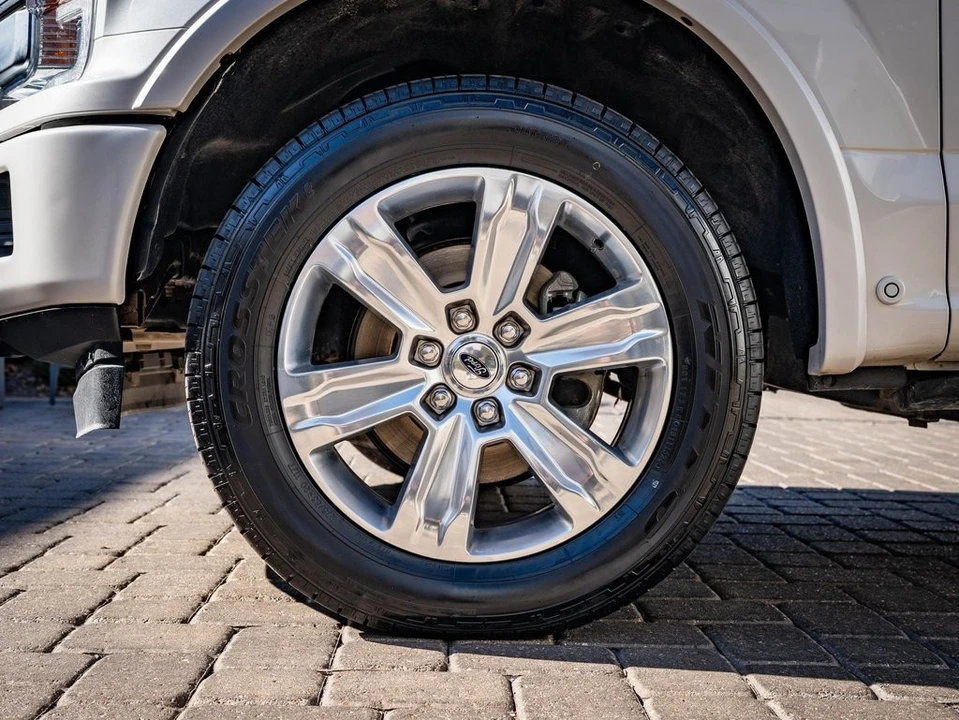 2019 Ford F-150 13th Gen - Image 19 of 21