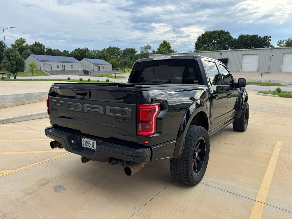 2019 Ford F-150 Raptor 13th Gen - Image 5 of 31