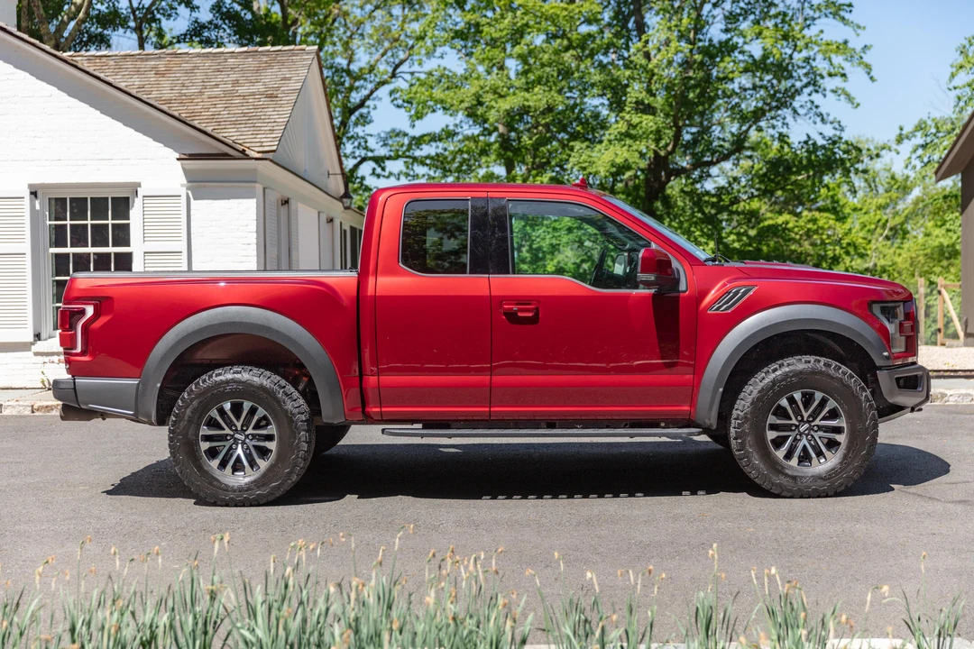 2019 Ford F-150 Raptor 13th Gen - Image 8 of 31