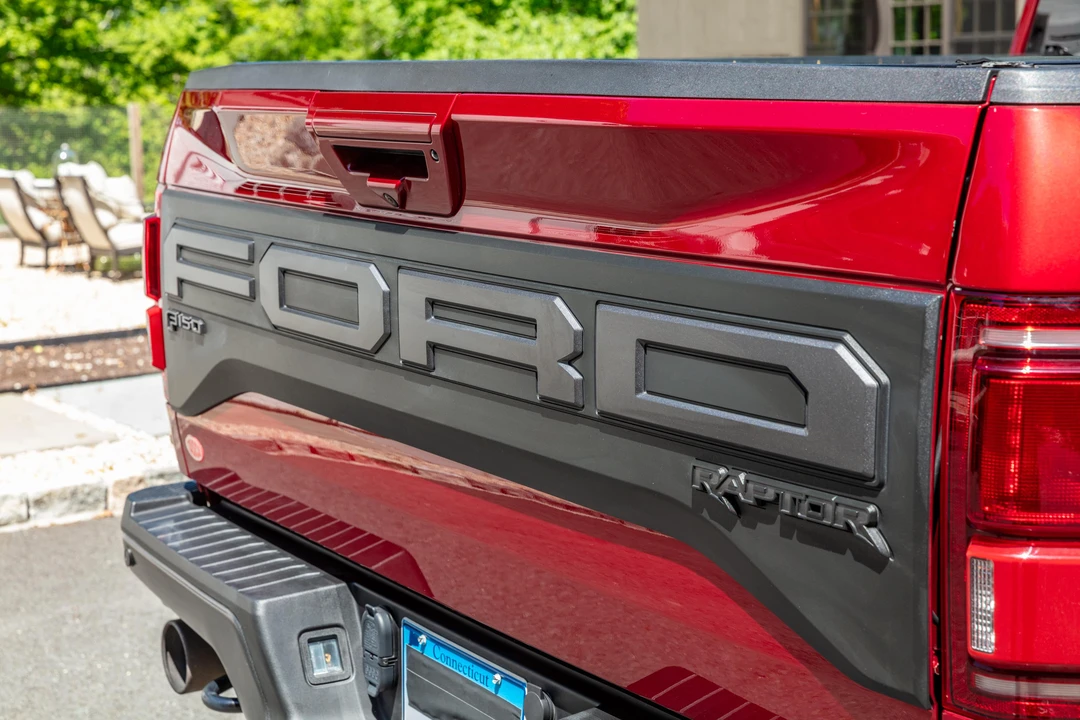 2019 Ford F-150 Raptor 13th Gen - Image 19 of 31