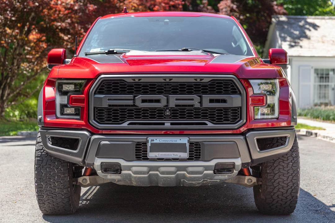 2019 Ford F-150 Raptor 13th Gen - Image 2 of 31