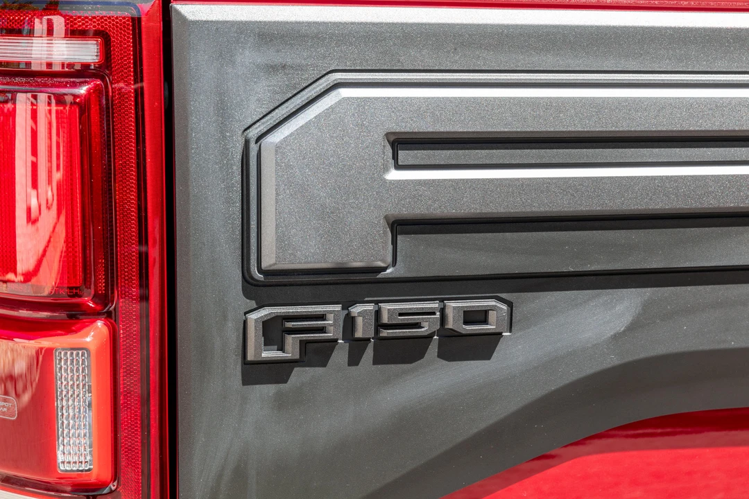 2019 Ford F-150 Raptor 13th Gen - Image 16 of 31