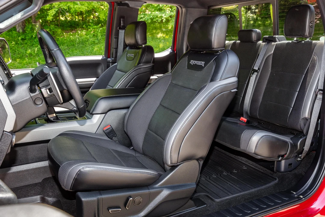 2019 Ford F-150 Raptor 13th Gen - Image 28 of 31
