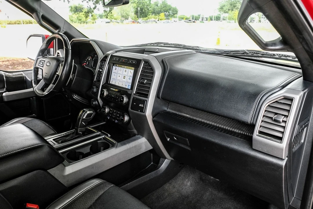 2019 Ford F-150 Raptor 13th Gen - Image 16 of 31