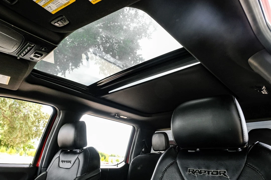2019 Ford F-150 Raptor 13th Gen - Image 6 of 31