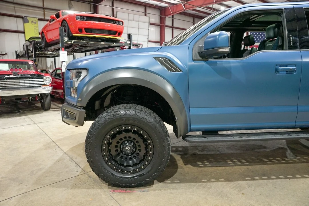2019 Ford F-150 Raptor 13th Gen - Image 3 of 31