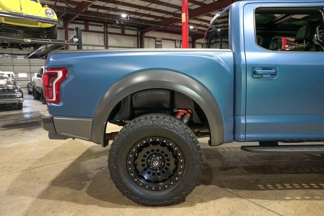2019 Ford F-150 Raptor 13th Gen - Image 9 of 31