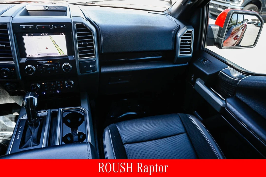 2019 Ford F-150 Raptor 13th Gen - Image 15 of 31