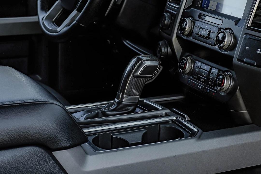 2019 Ford F-150 Raptor 13th Gen - Image 24 of 31