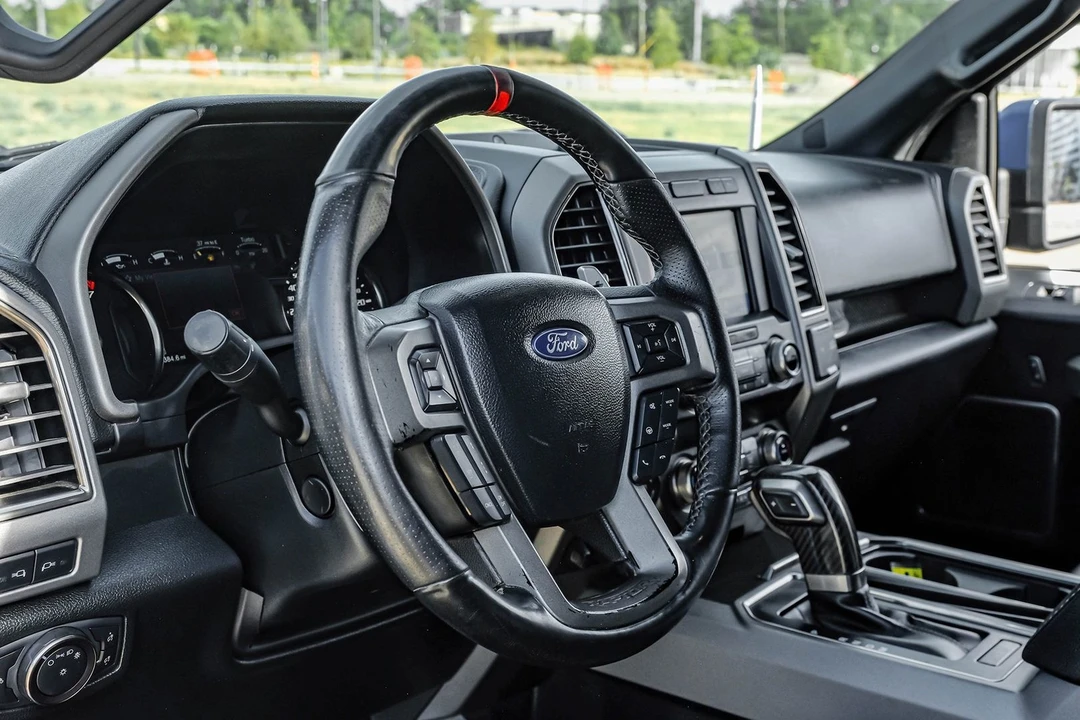 2019 Ford F-150 Raptor 13th Gen - Image 17 of 31