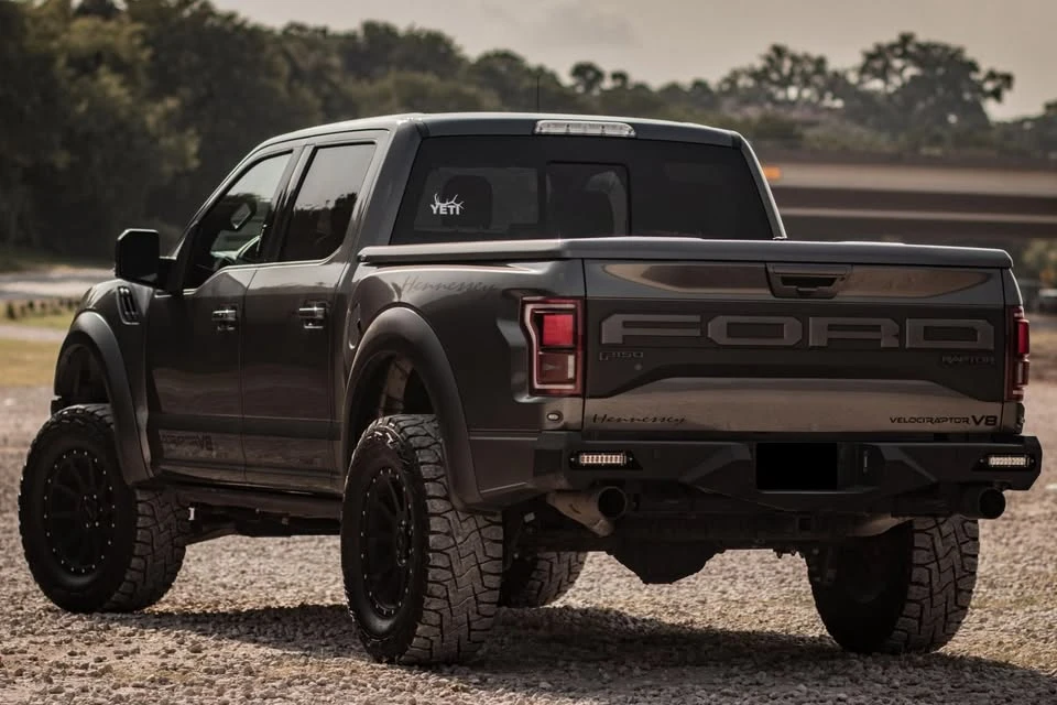 2019 Hennessey - Image 6 of 7