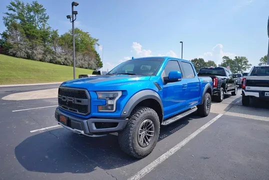 2019 Ford F-150 Raptor Pickup 4D 5 1/2 ft