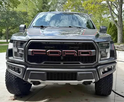 2019 Ford F-150 Raptor Pickup 4D 5 1/2 ft