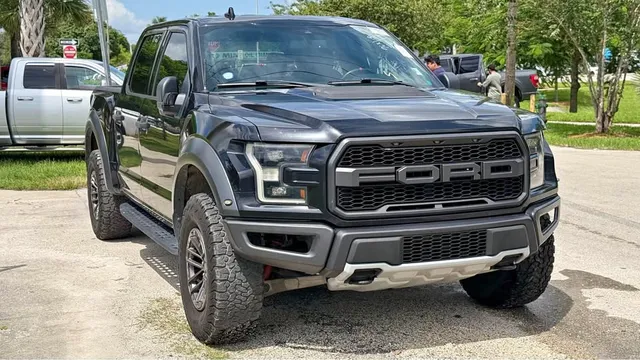 2019 Ford F-150 Raptor Pickup 4D 5 1/2 ft