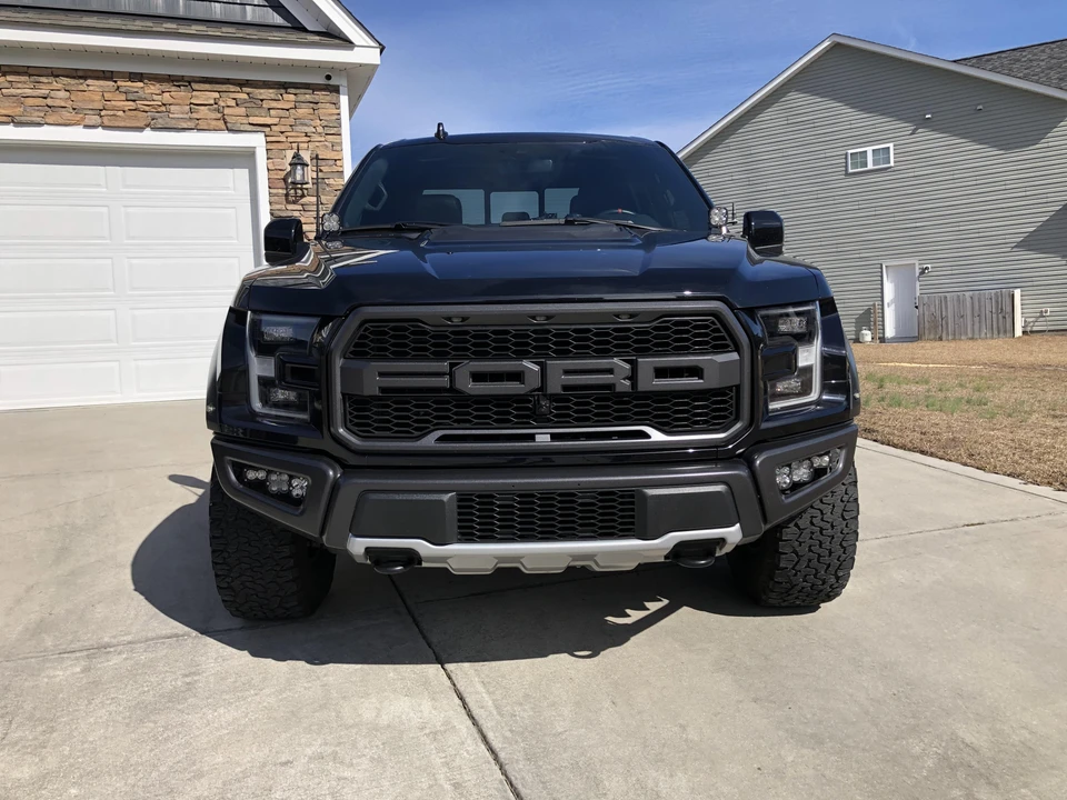 2019 Ford F-150 Raptor 13th Gen - Image 2 of 31