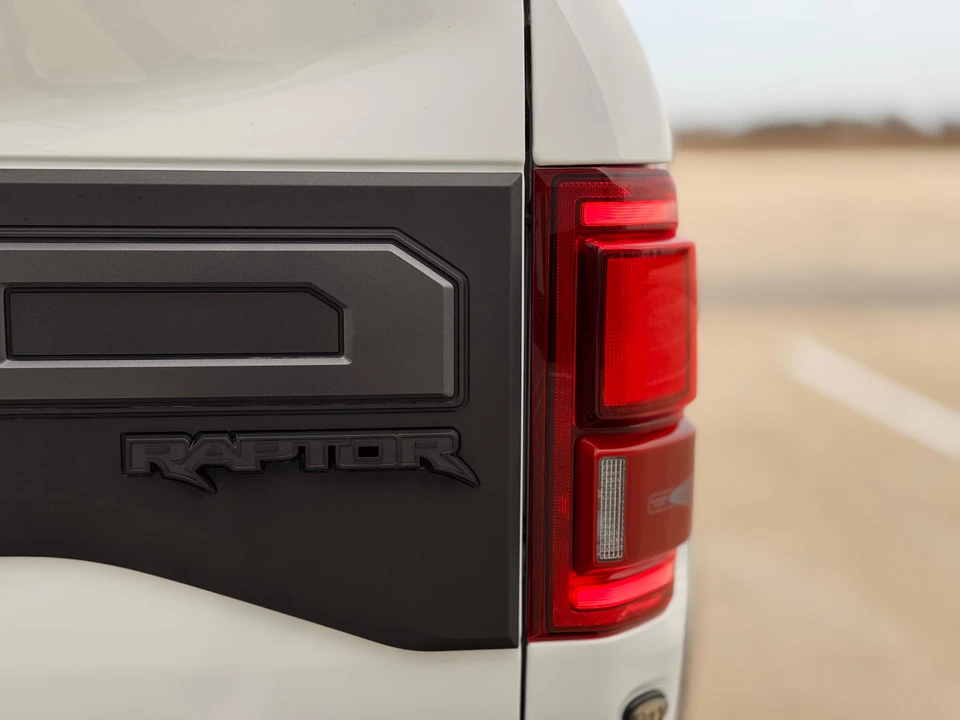 2019 Ford F-150 Raptor 13th Gen - Image 25 of 31