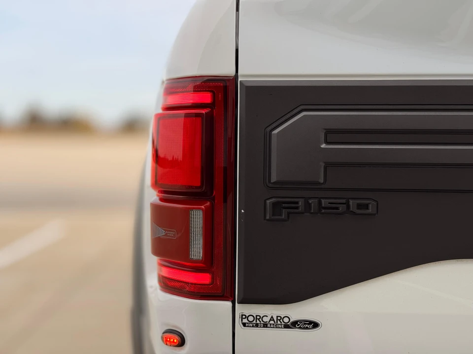 2019 Ford F-150 Raptor 13th Gen - Image 22 of 31