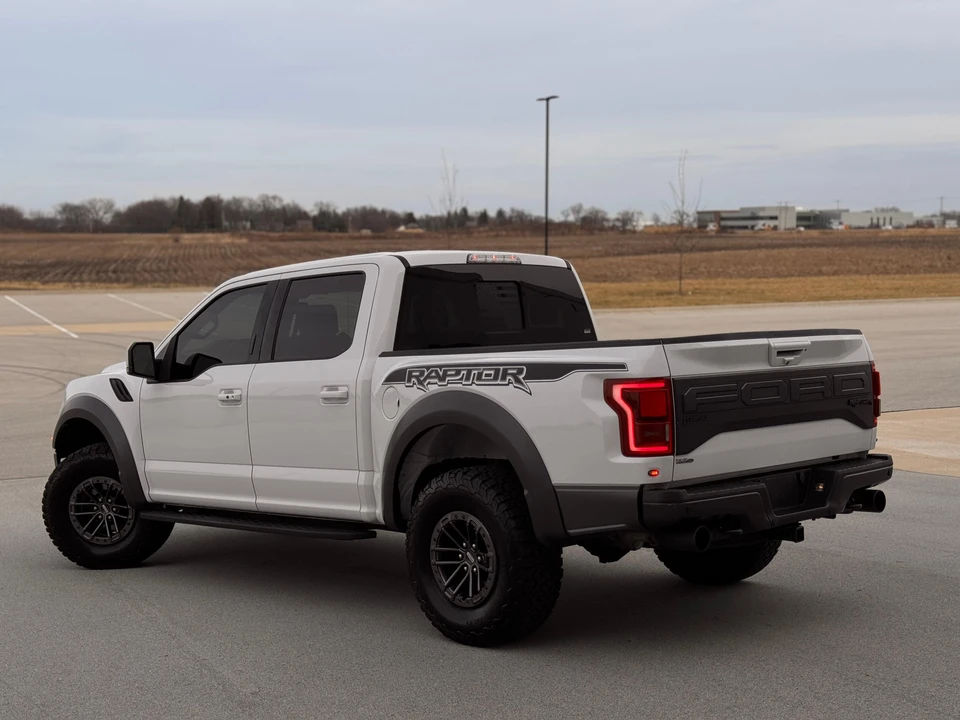 2019 Ford F-150 Raptor 13th Gen - Image 9 of 31