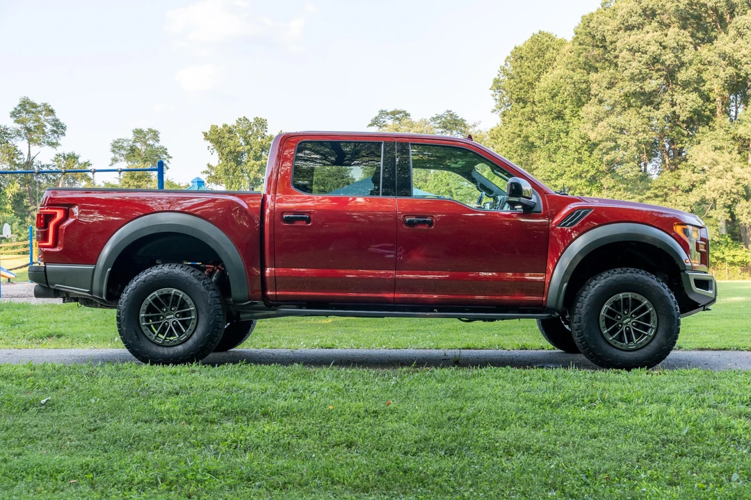 2019 Ford F-150 Raptor 13th Gen - Image 3 of 31