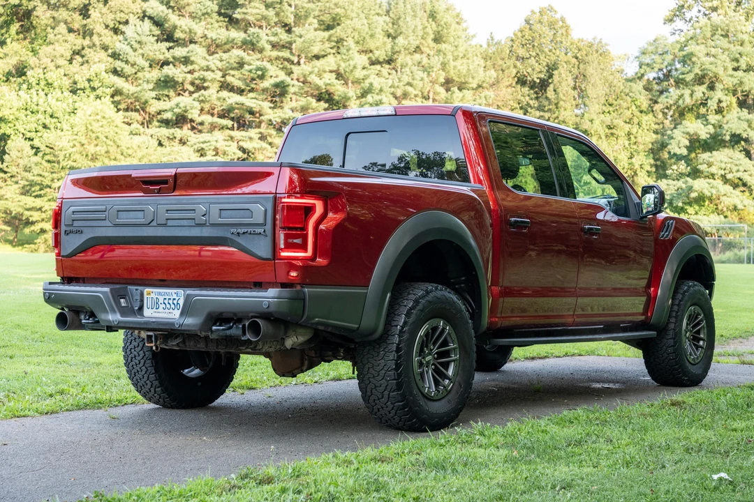 2019 Ford F-150 Raptor 13th Gen - Image 13 of 31