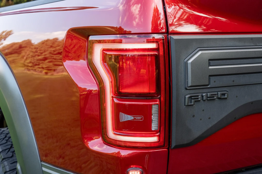 2019 Ford F-150 Raptor 13th Gen - Image 22 of 31