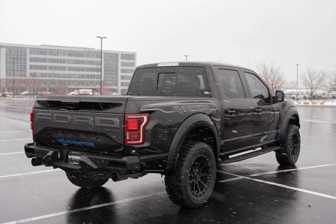 2019 Ford F-150 Raptor 13th Gen - Image 14 of 31