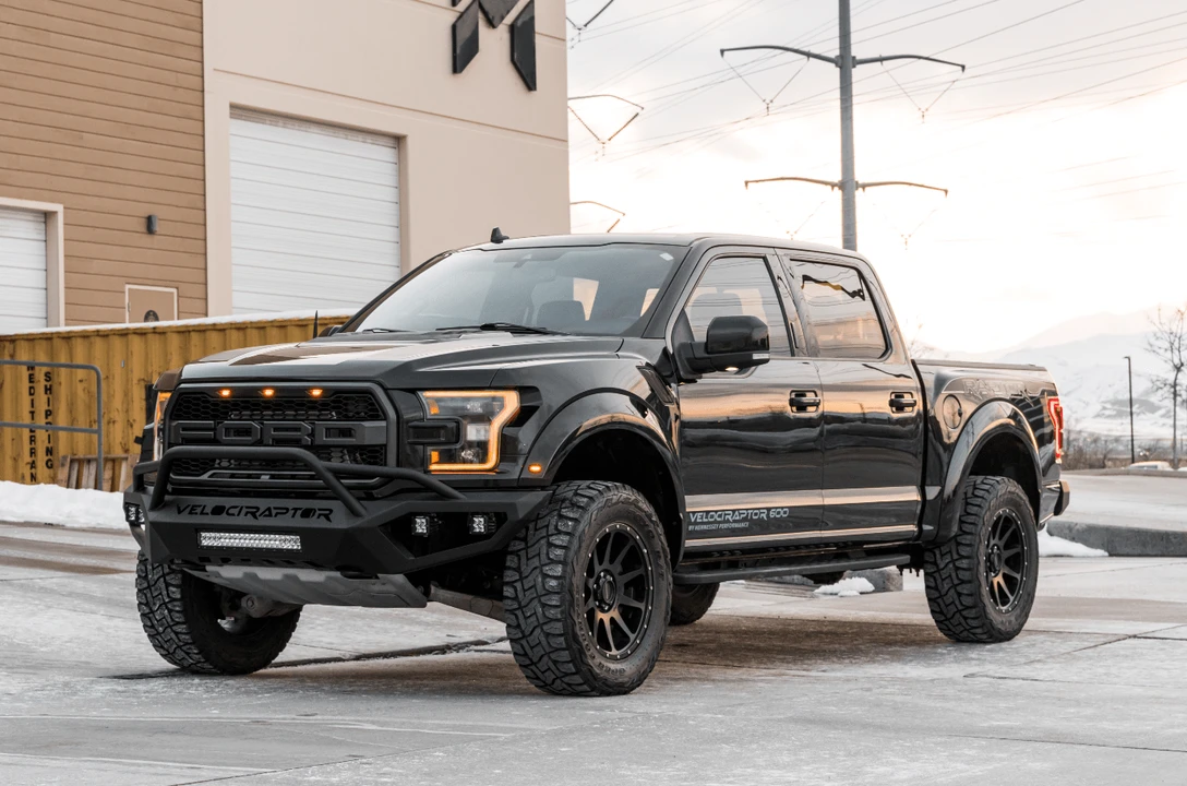 2019 Ford F-150 Raptor 13th Gen - Image 2 of 31