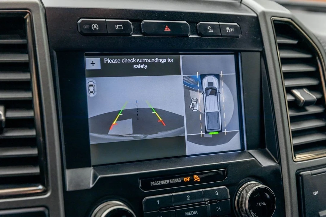 2019 Ford - Image 28 of 31