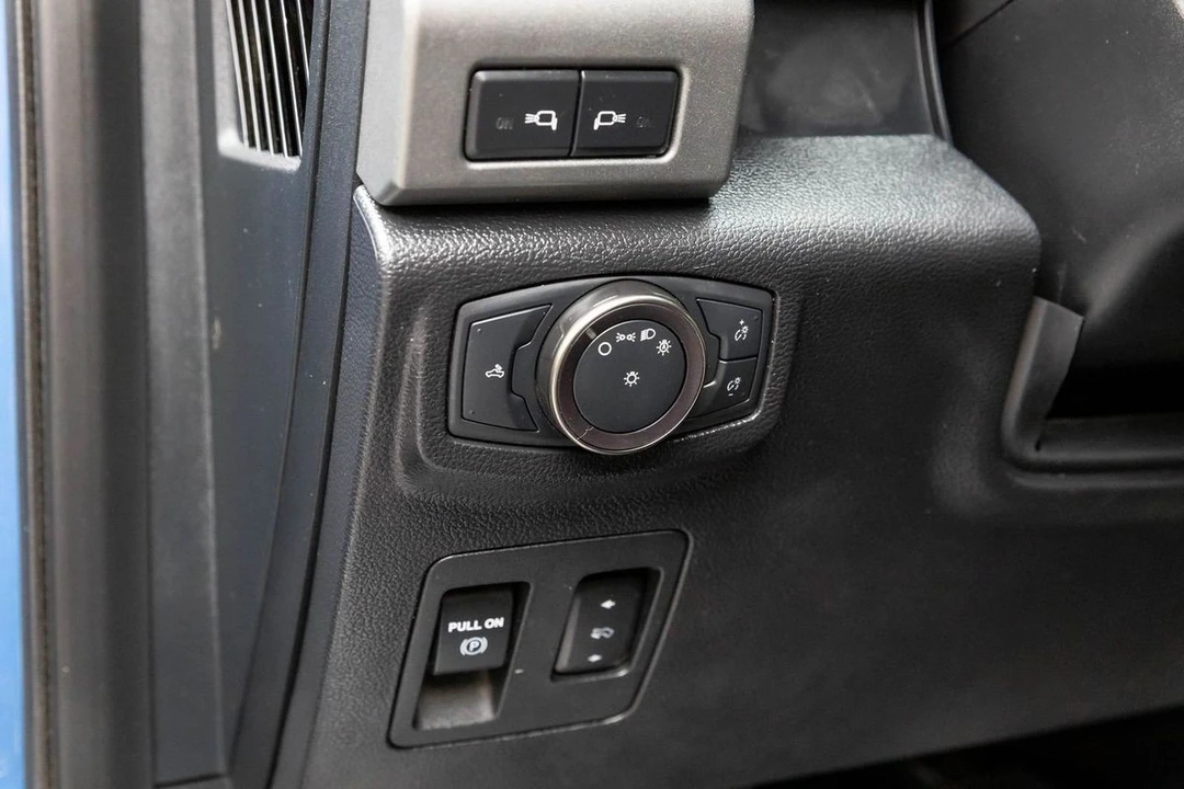2019 Ford - Image 22 of 31
