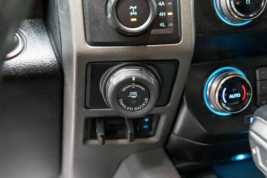 2019 Ford F-150 Raptor 13th Gen - Image 27 of 31