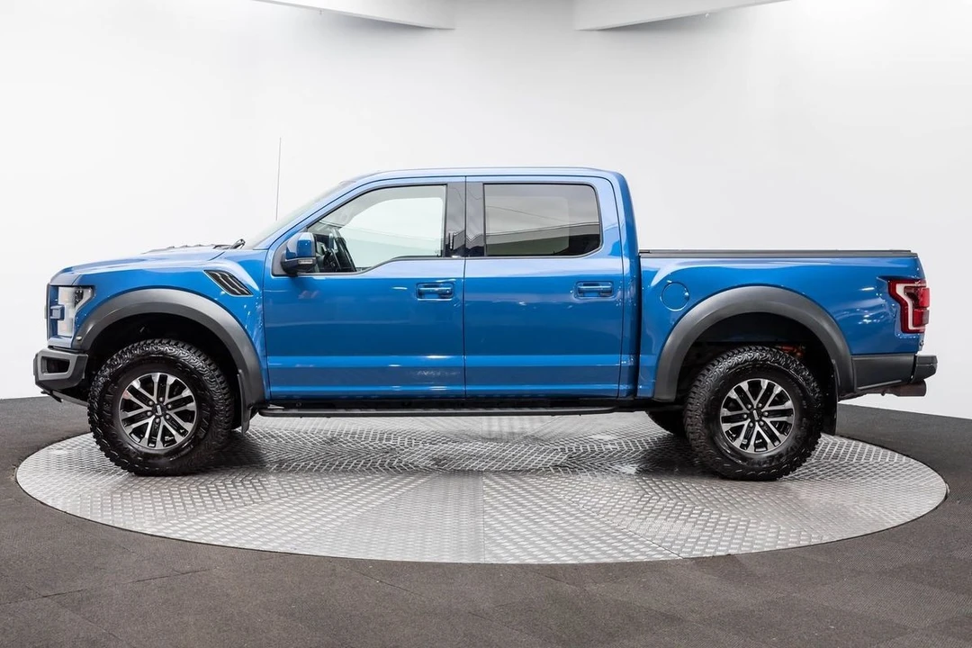 2019 Ford F-150 Raptor 13th Gen - Image 8 of 31