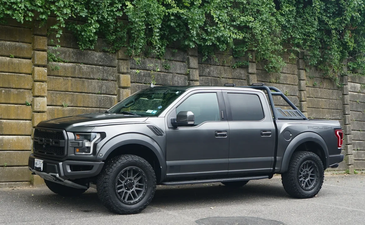 2019 Ford F-150 Raptor 13th Gen - Image 2 of 6