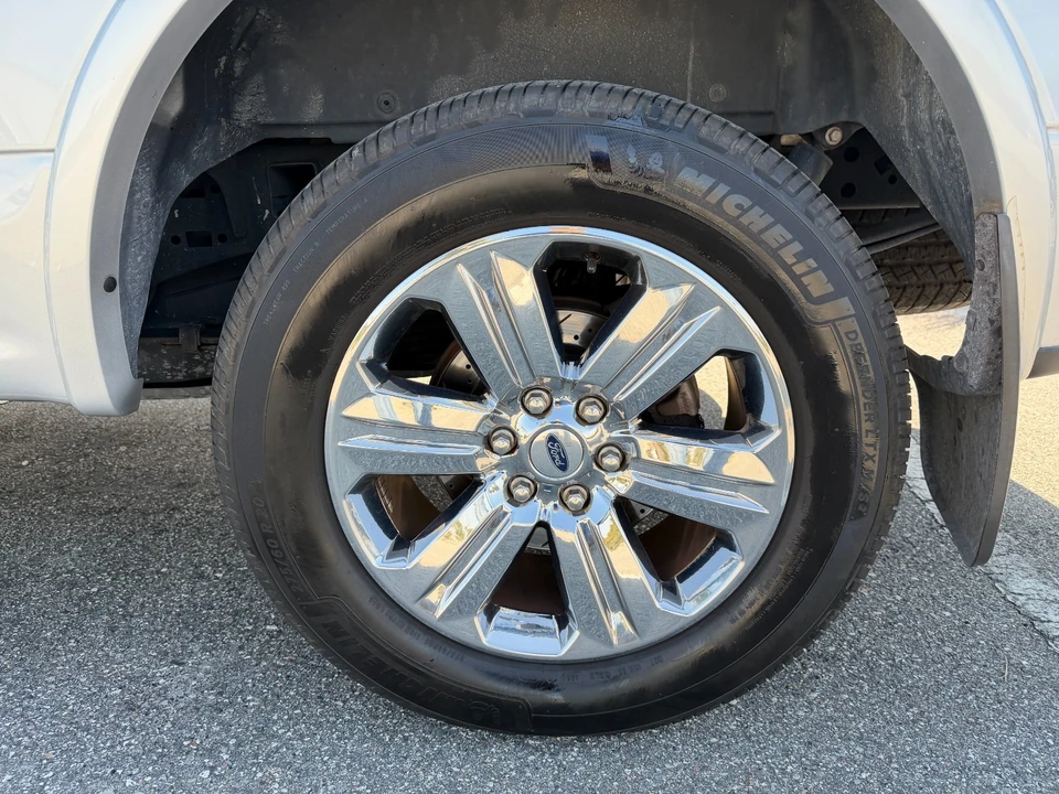 2019 Ford F-150 13th Gen - Image 12 of 21