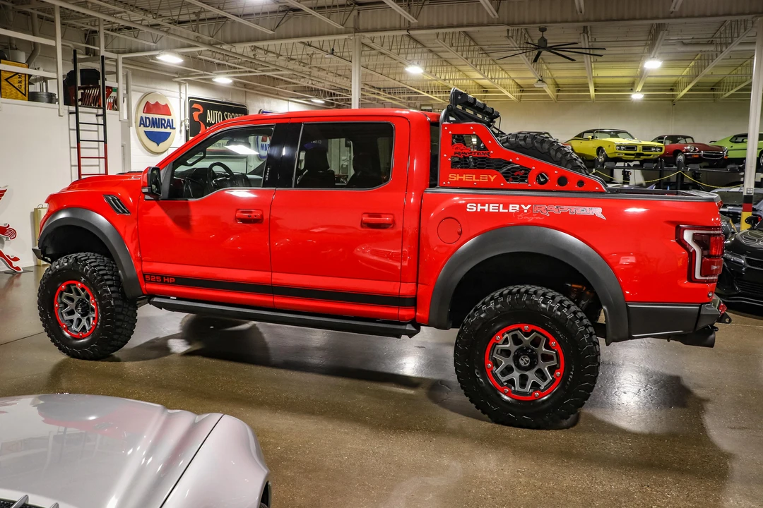 2019 Ford F-150 Raptor 13th Gen - Image 15 of 31