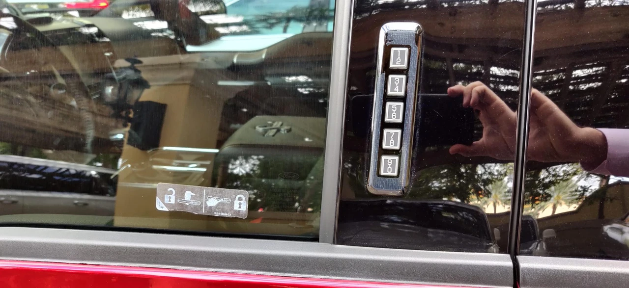 2019 Ford F-150 13th Gen - Image 27 of 31