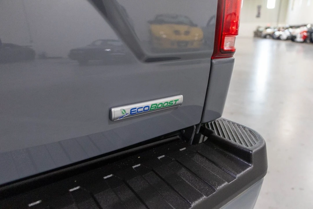 2019 Ford - Image 25 of 31