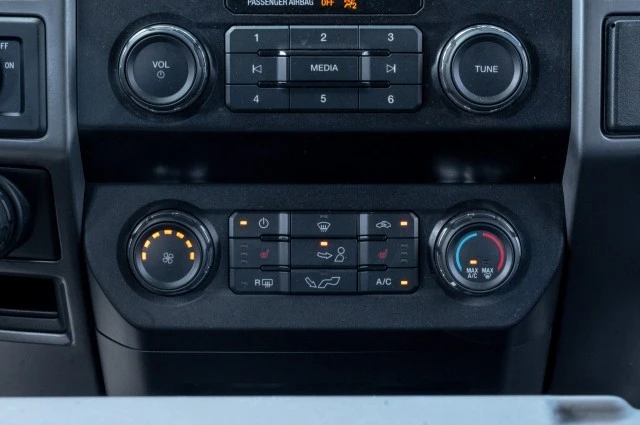 2019 Ford F-150 13th Gen - Image 16 of 20