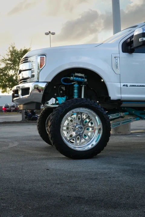 2019 Ford Super Duty 4th Gen - Image 2 of 21