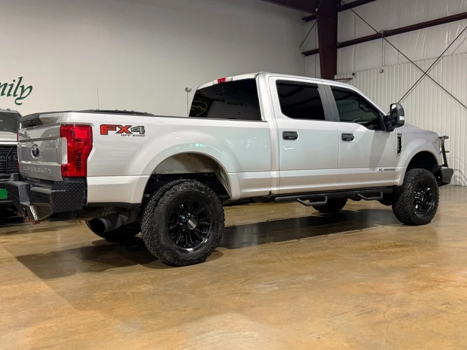 2019 Ford Super Duty 5th Gen - Image 3 of 12