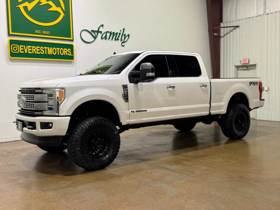 2019 Ford Super Duty 4th Gen - Image 3 of 31