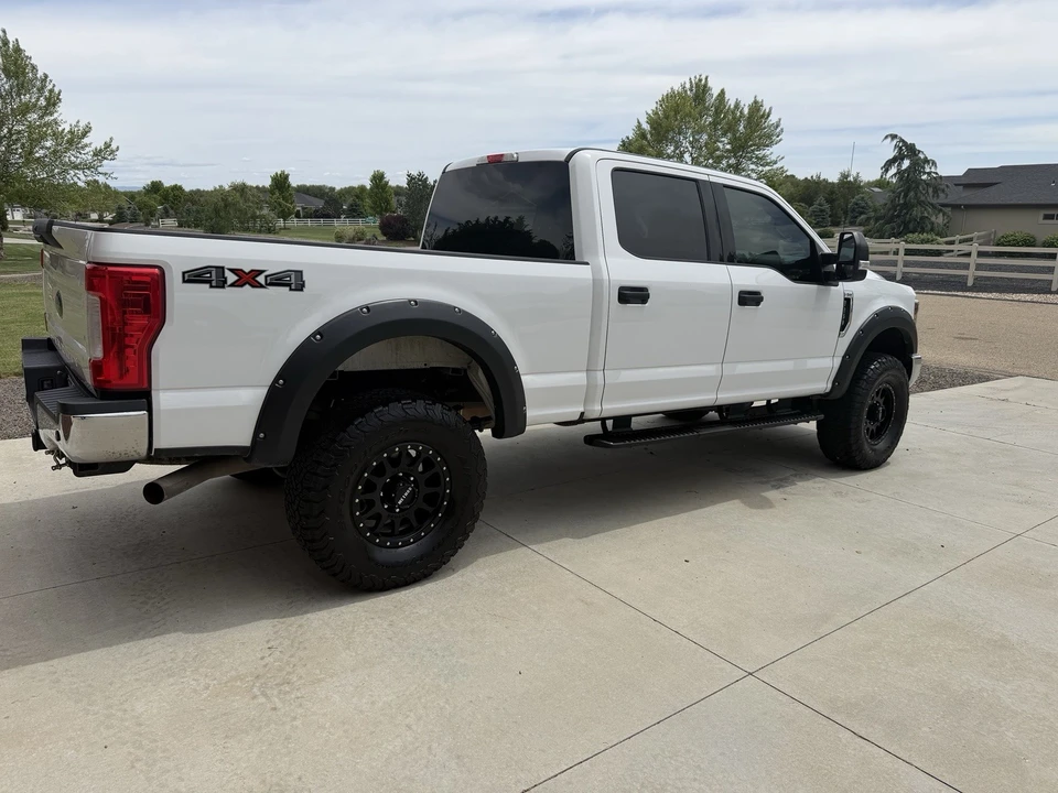 2019 Ford Super Duty 4th Gen - Image 2 of 9